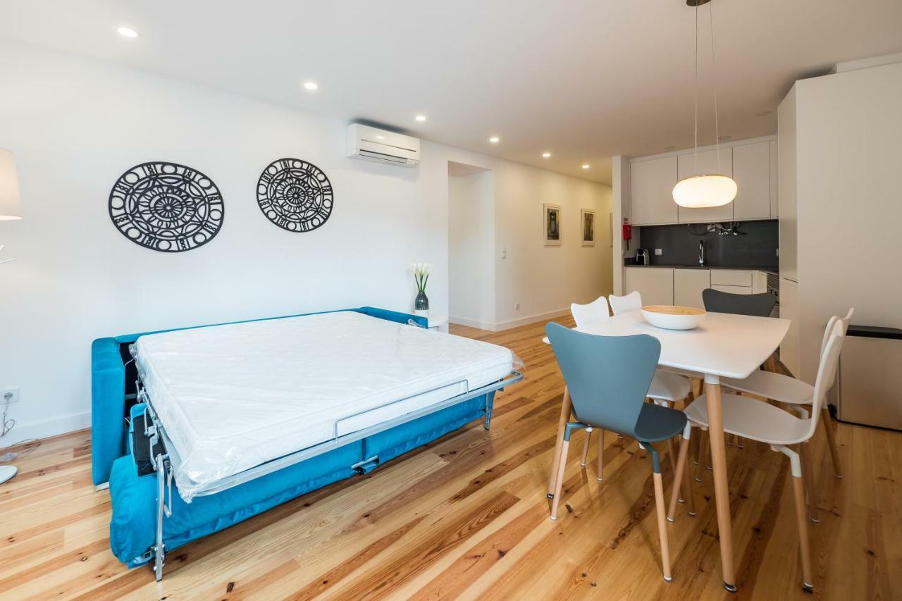 Sunshine House - Exclusive Apartment - Home By The Castle Lisboa Eksteriør billede