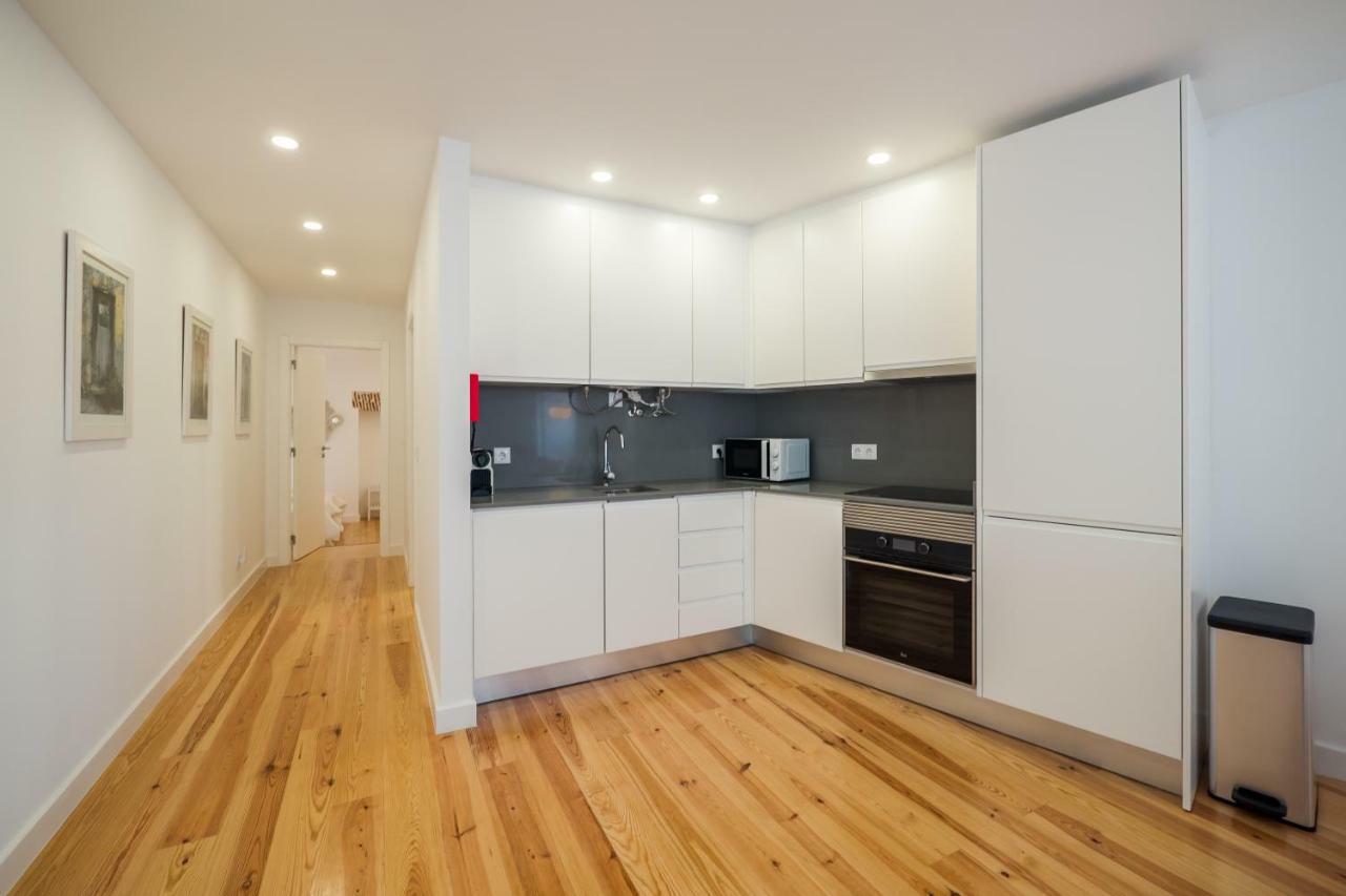 Sunshine House - Exclusive Apartment - Home By The Castle Lisboa Eksteriør billede