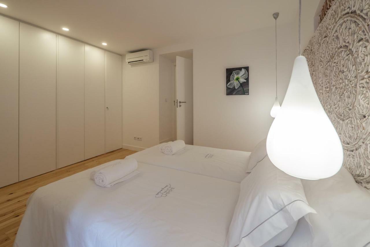 Sunshine House - Exclusive Apartment - Home By The Castle Lisboa Eksteriør billede